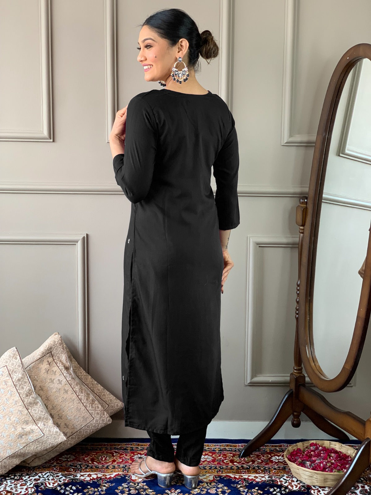Designer Kurta set with Bottom Pant and Plain Dupatta in Black Color Dropshipera