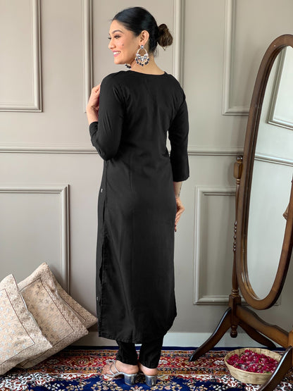 Designer Kurta set with Bottom Pant and Plain Dupatta in Black Color Dropshipera