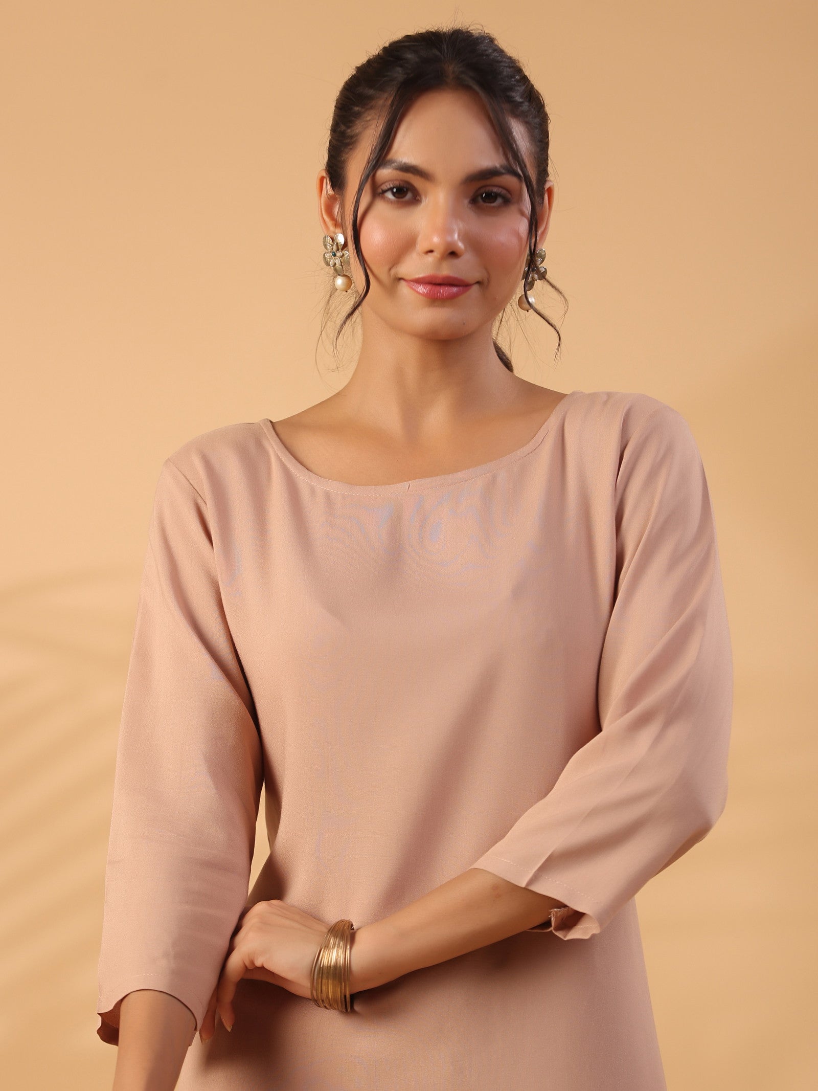 Peach Round Neck Straight Kurta With Trouser Dropshipera