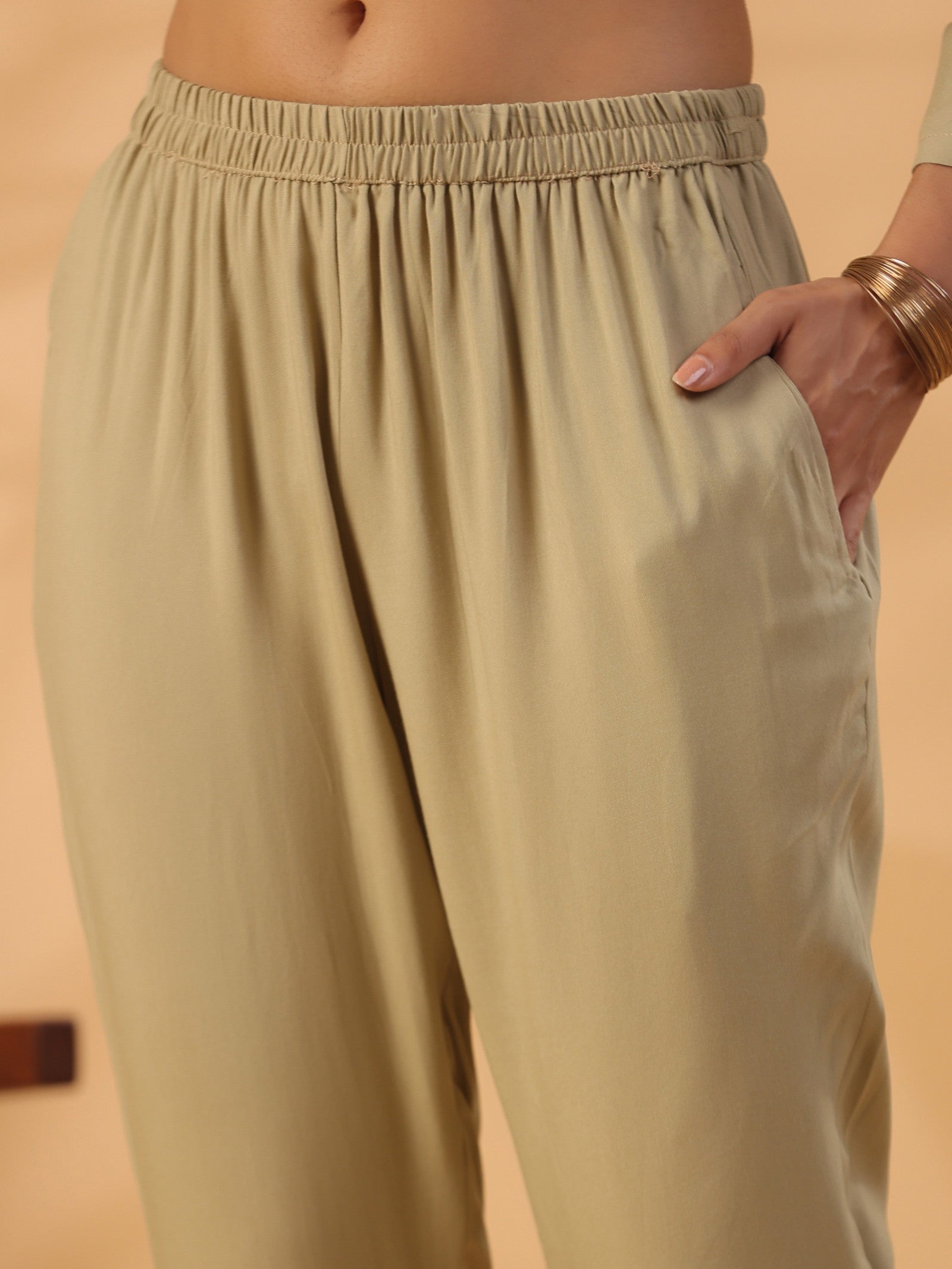 Beige Boat Neck Straight Kurta with Trousers Dropshipera