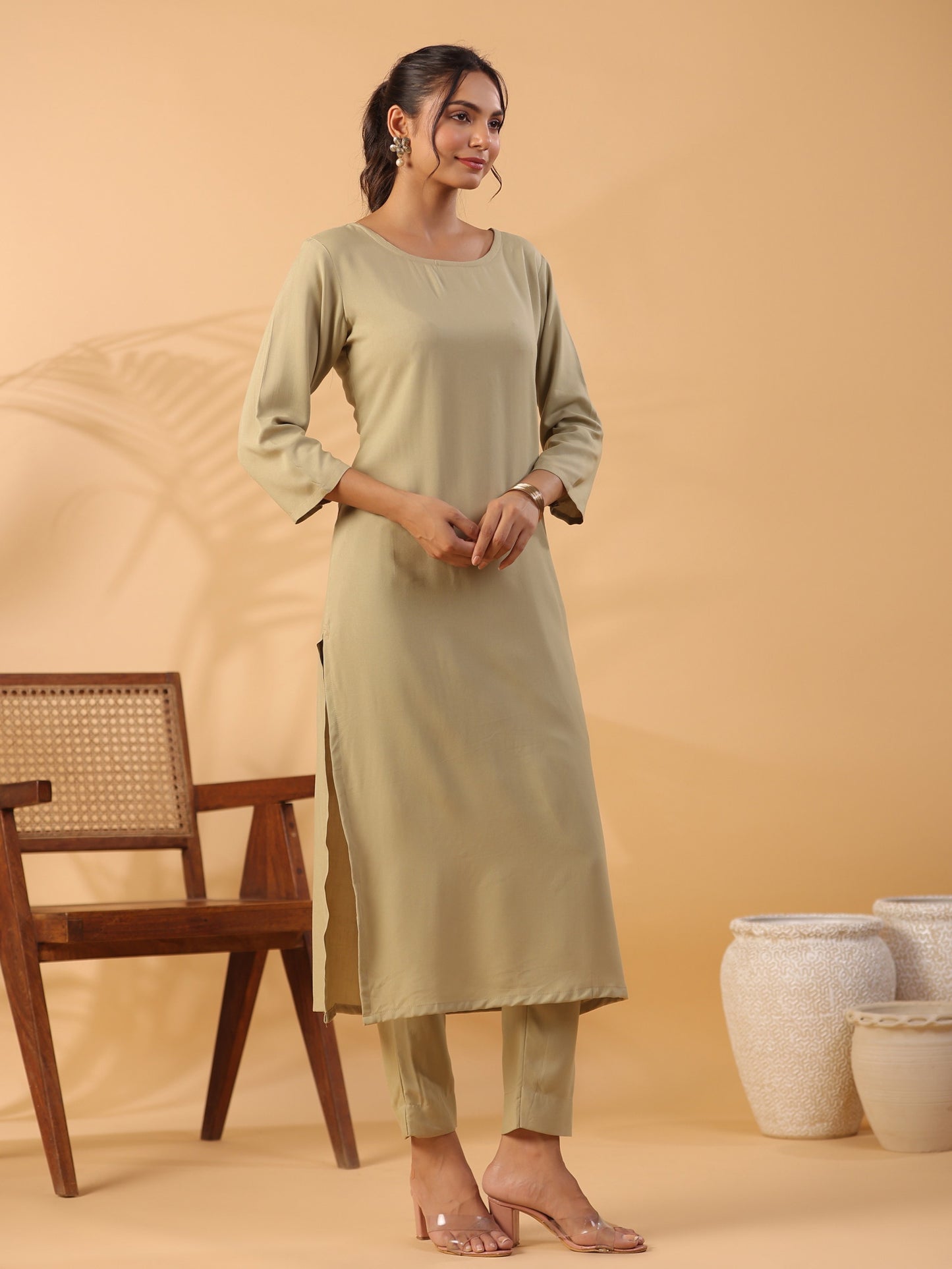 Beige Boat Neck Straight Kurta with Trousers Dropshipera