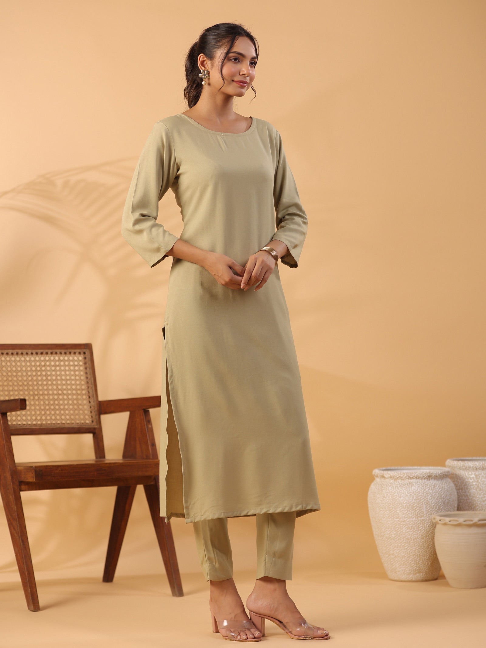 Beige Boat Neck Straight Kurta with Trousers Dropshipera