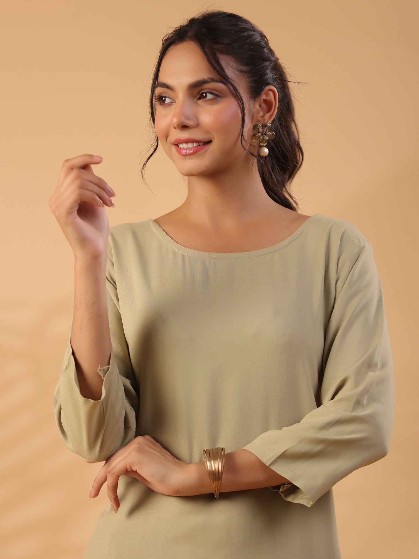 Beige Boat Neck Straight Kurta with Trousers Dropshipera