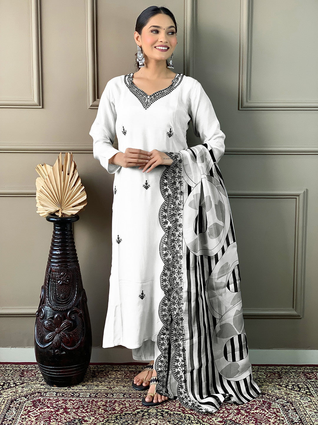 Women"s Off-White Embroidery Straight Kurta Pant With Dupatta Dropshipera