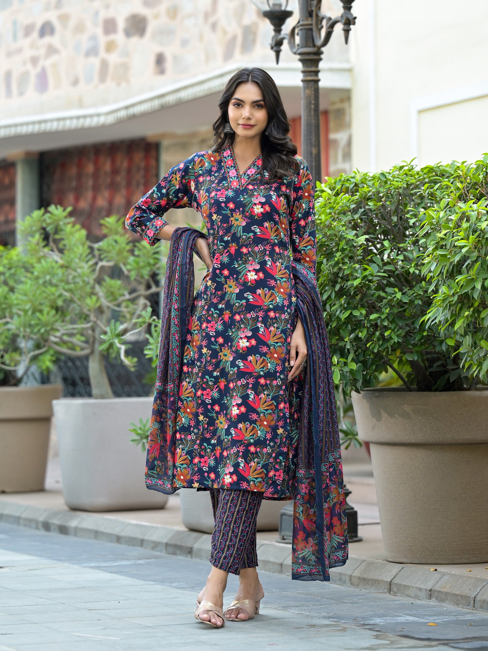 New Design Floral Printed Rayon Suit With Bottom And Dupatta Dropshipera