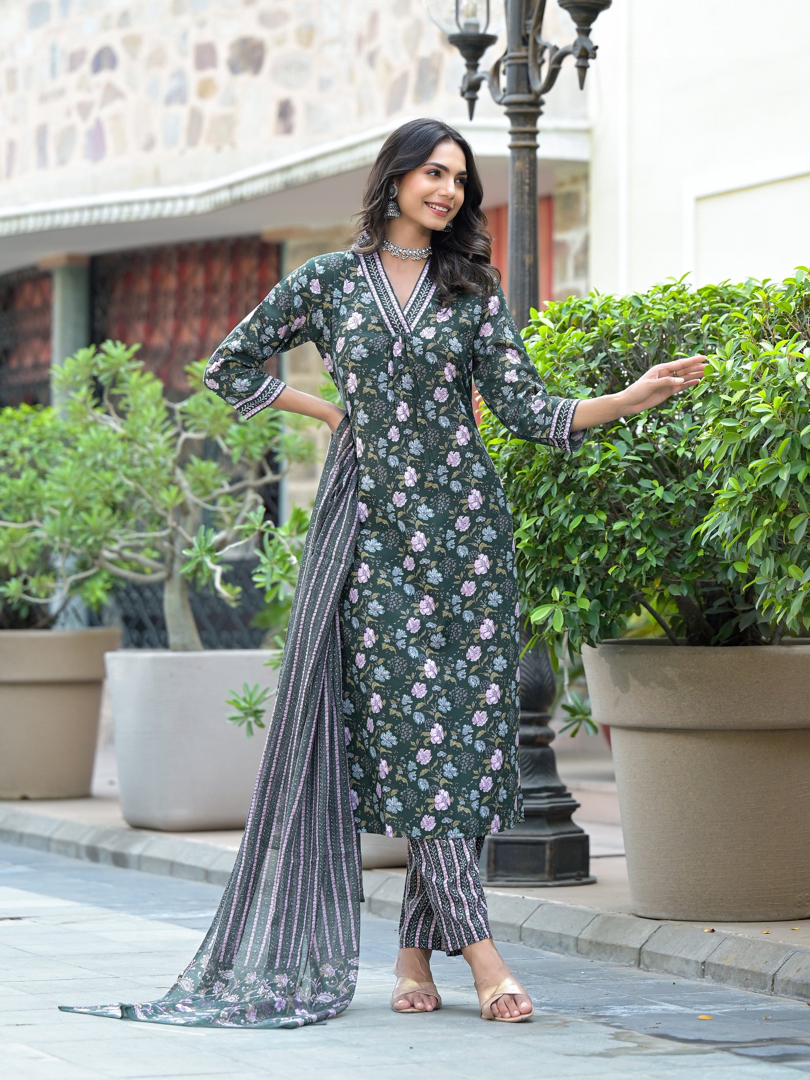 Women's Printed Kurta  With Pant and dupatta Dropshipera