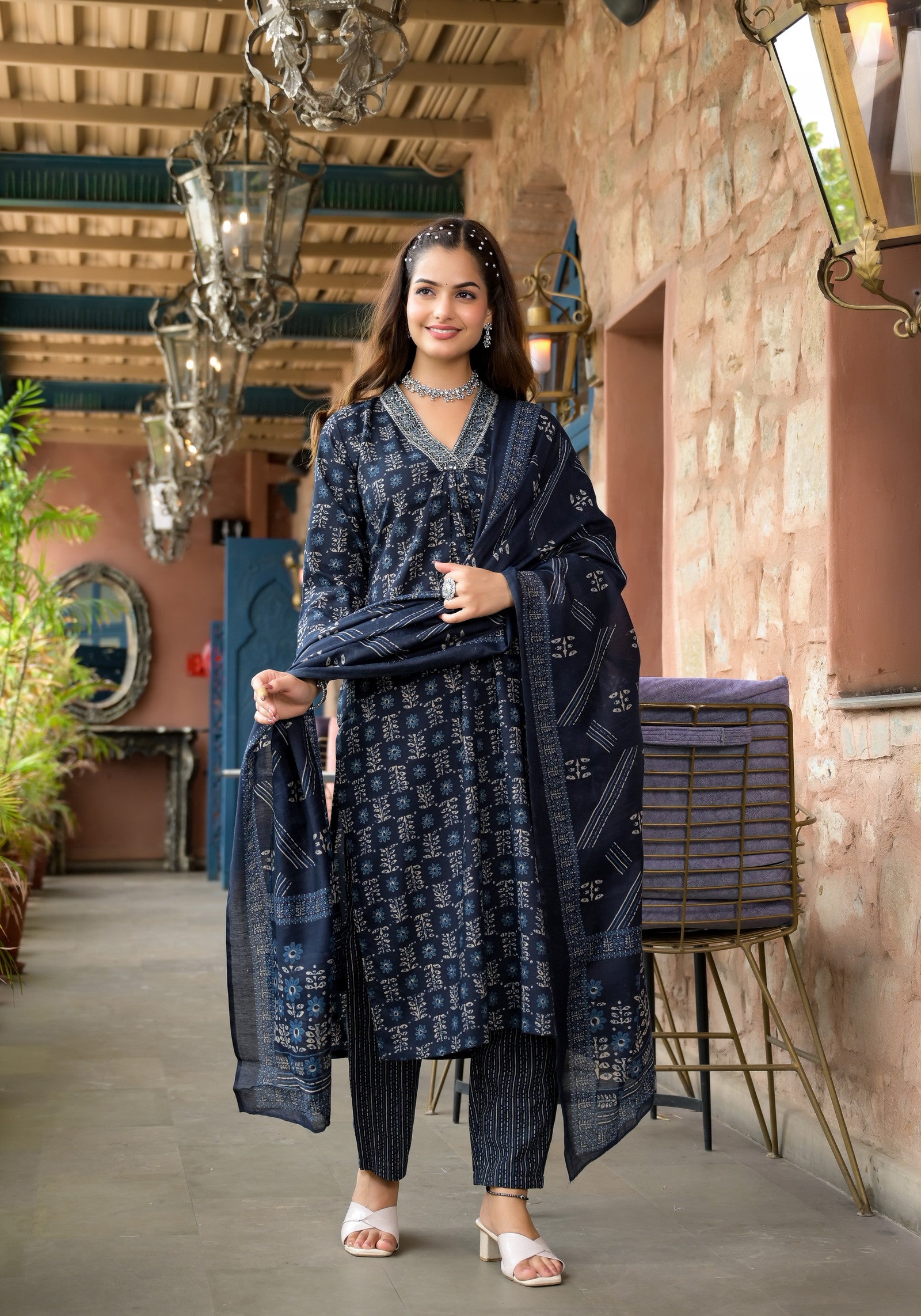 Floral Printed Kurta With Bottom Wear and Dupatta in Blue Color Dropshipera