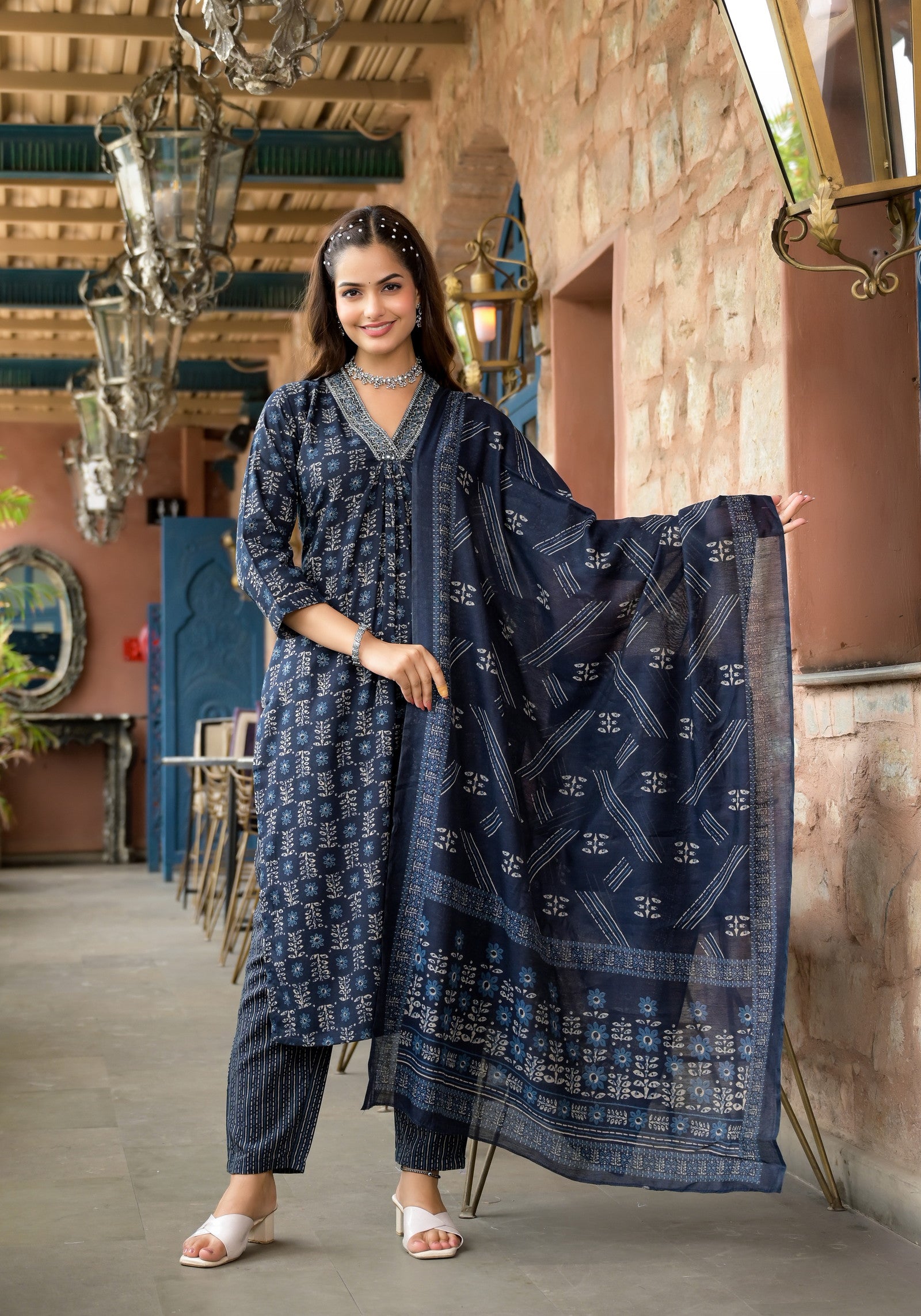 Floral Printed Kurta With Bottom Wear and Dupatta in Blue Color Dropshipera