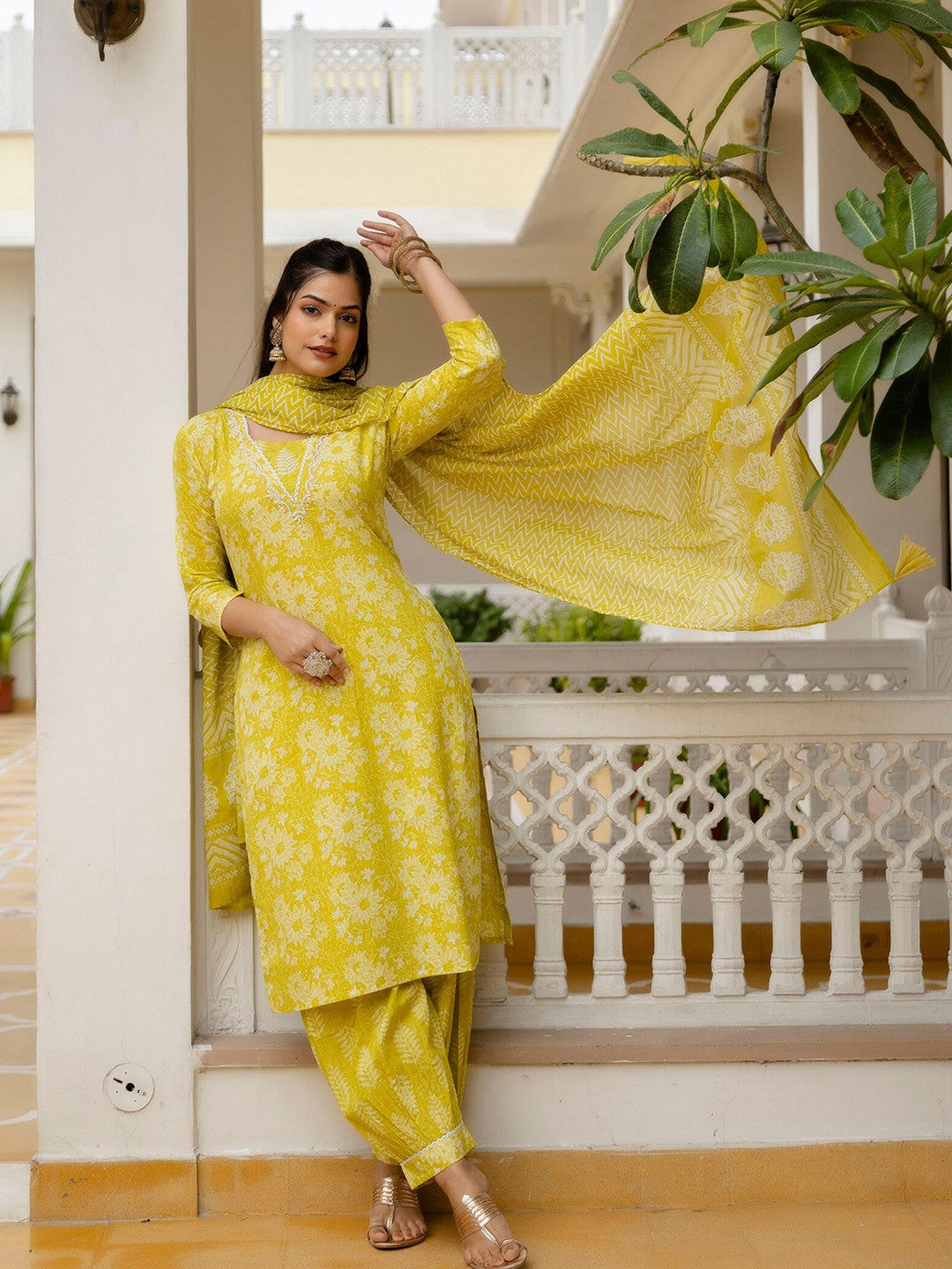 Printed Yellow Kurta Set with Bottom Wear and Dupatta Dropshipera