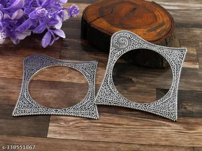 Silver-Toned Oxidised Bangles Ethnic Kada in Square Shape Pattern 13069