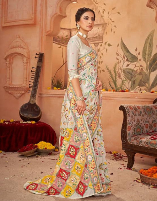 Women's Kashmiri Pashmina Silk Woven Saree Dropdash