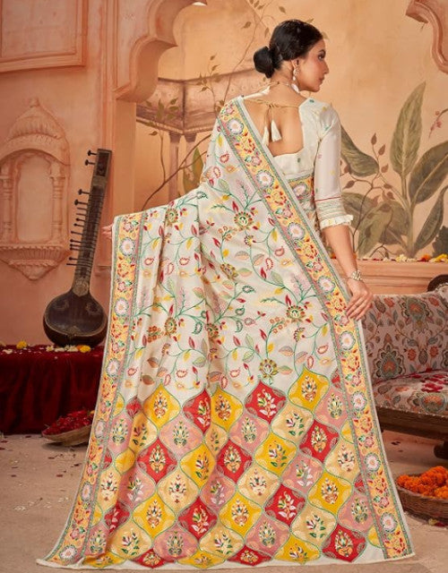 Women's Kashmiri Pashmina Silk Woven Saree Dropdash