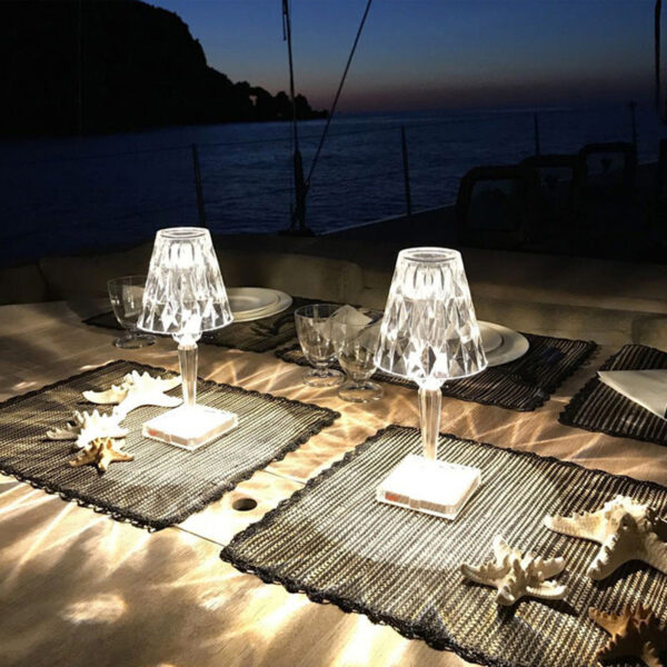 Diamond Acylic Table Lamp Night Light Italy Princess Deck Lamp Modern Atmosphere