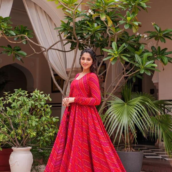 Beautiful Printed Shrug Style Indo Western Gown For Women