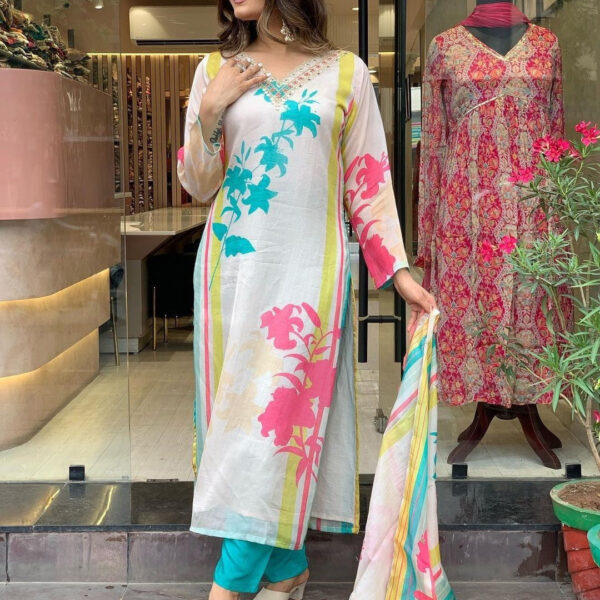 Women's Natural Crepe Kurti Pant With Dupatta Collection