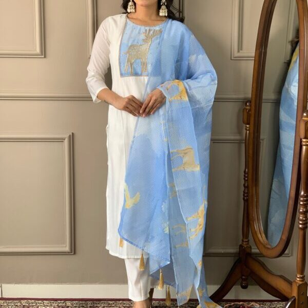 Designer Kurta Set With Digital Print And Embroidery Work