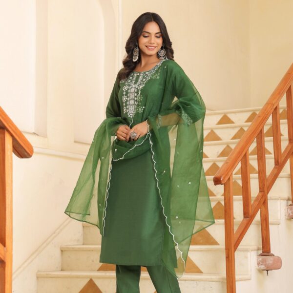Green Simple Embroidered Kurta set With Bottom Wear and Dupatta