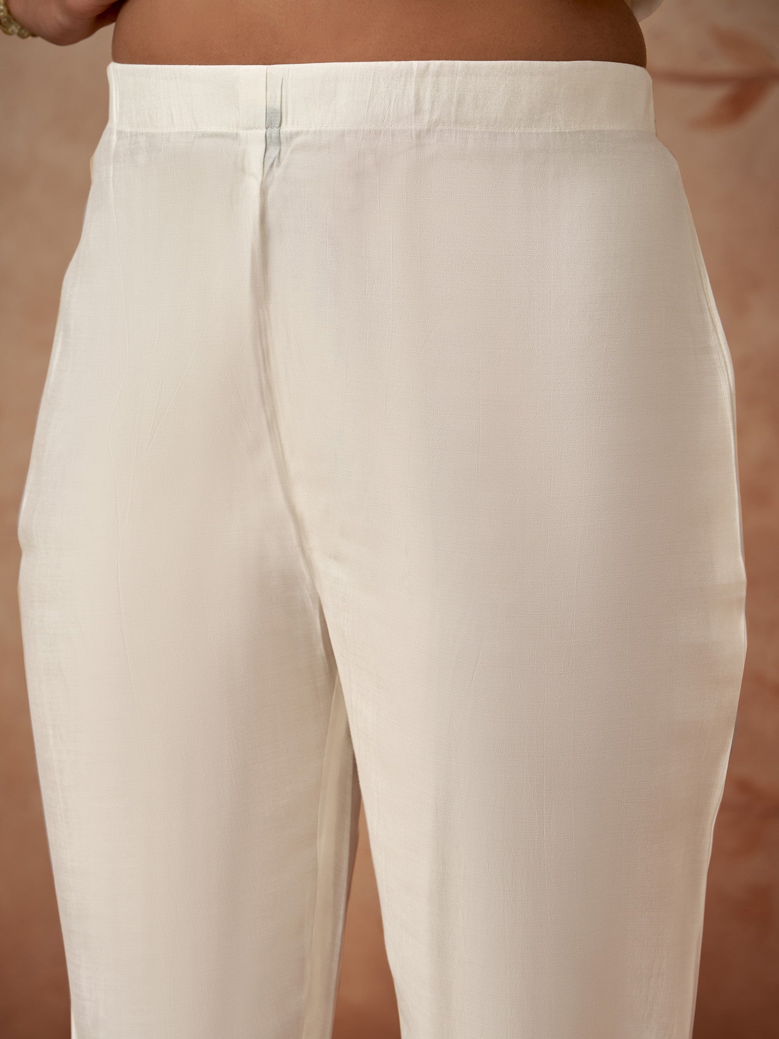 1722076952-471449102 Women Embroidered Straight Kurta with Pants & Dupatta in White Color Dropshipera