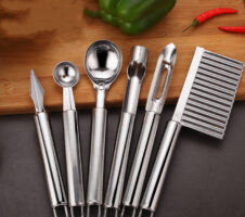 Stainless steel kitchen tools set