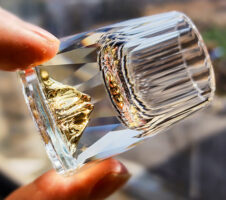 Three-dimensional Crystal Cut Jinshan Liquor Glass