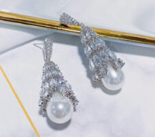 Ladies European And American Micro-set Zircon Earrings