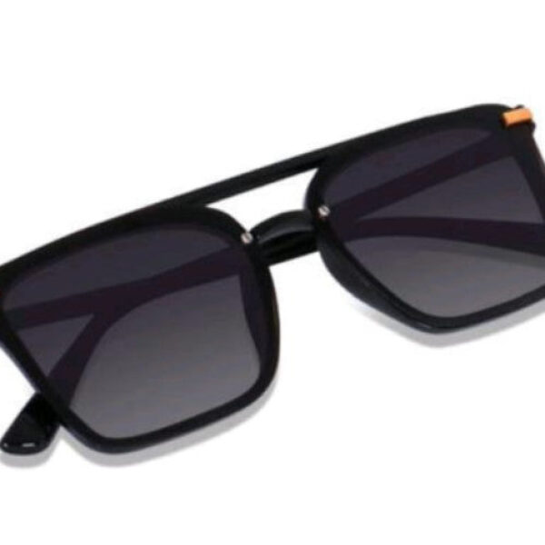 Black Full-Rim Square Frame Wayfarers Sunglasses for Men and Women