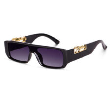 Black trendy square sunglasses