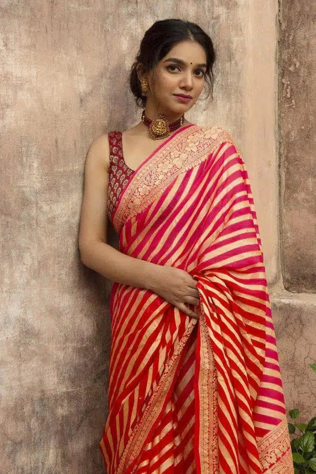 cmimgopt-14200d66-db32-48e1-9731-6a71511e2602 Jacquard Striped Saree for Women (Red, 6.3 m)