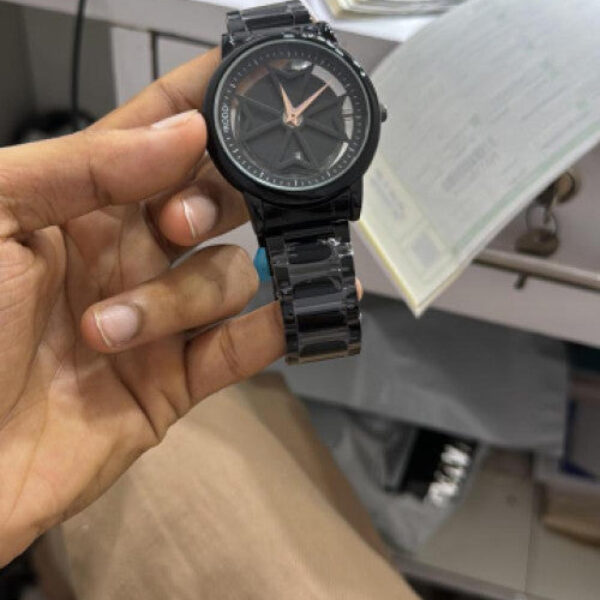 Mens New Car Wheel Rotating Wrist Watch