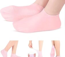 Moisturizing Silicone Spa Gel Socks for Women Men for Dry Feet Cracked Heel Callus Remover Vitamin E Repair (Pink)