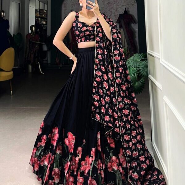 The Perfect Blend of Tradition And Sparkle Lehenga Choli