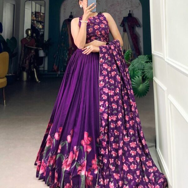 The Perfect Blend of Tradition And Sparkle Lehenga Choli